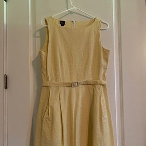Ladies L L Bean seersucker dress size 10